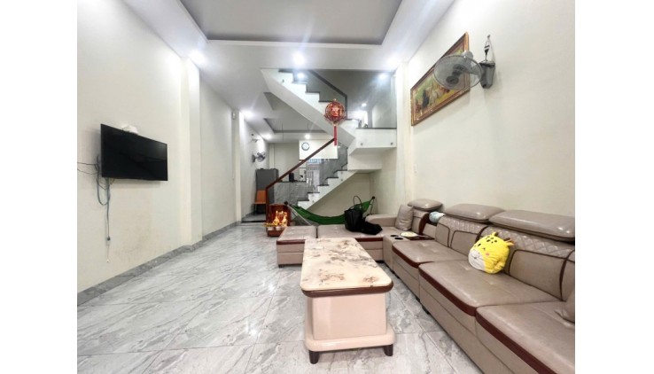 Bán Nhà Hẻm Xe Hơi 3 Tầng 55m2_4.2x13 Chỉ 6.25 tỷ Gần Phạm Văn Đồng Linh Đông Thủ Đức.
